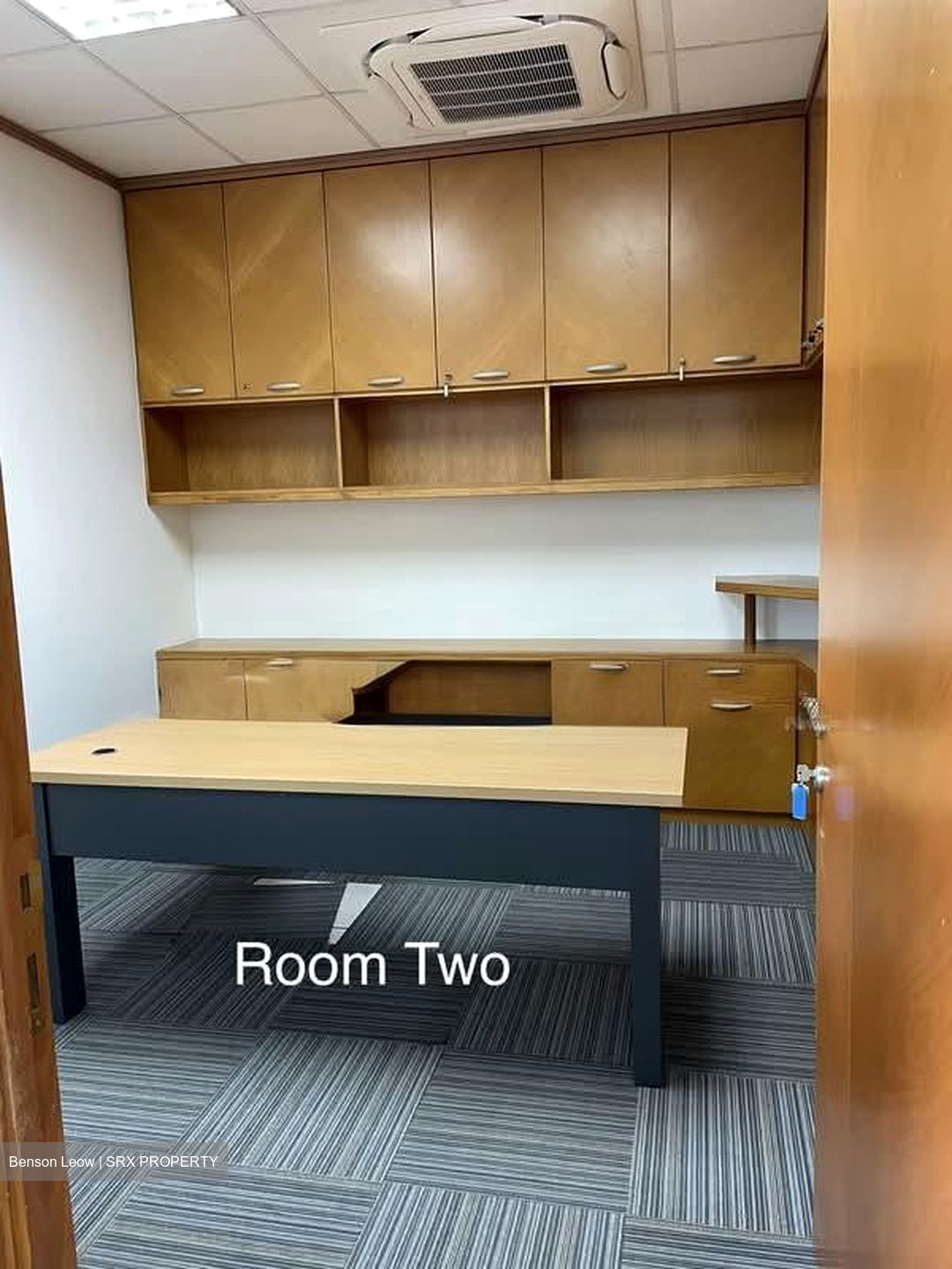 Amtech Building (D20), Office #565577151